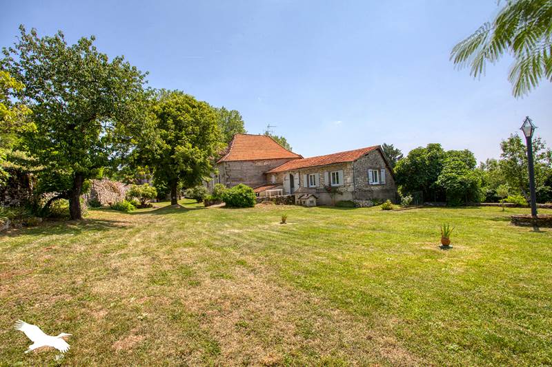 Vente Maison GREALOU - 4 pièces -140 m² - (46160)