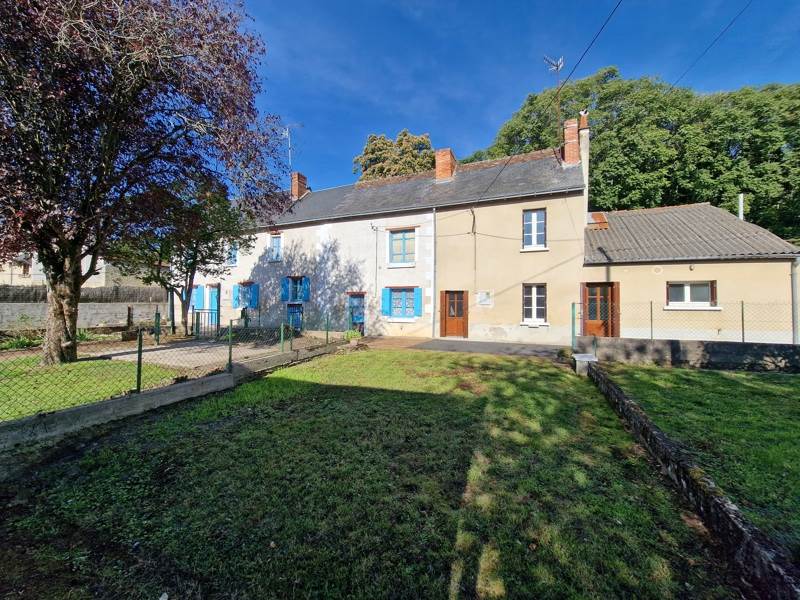Vente Maison STE MAURE DE TOURAINE - 8 pièces -250 m² - (37800)