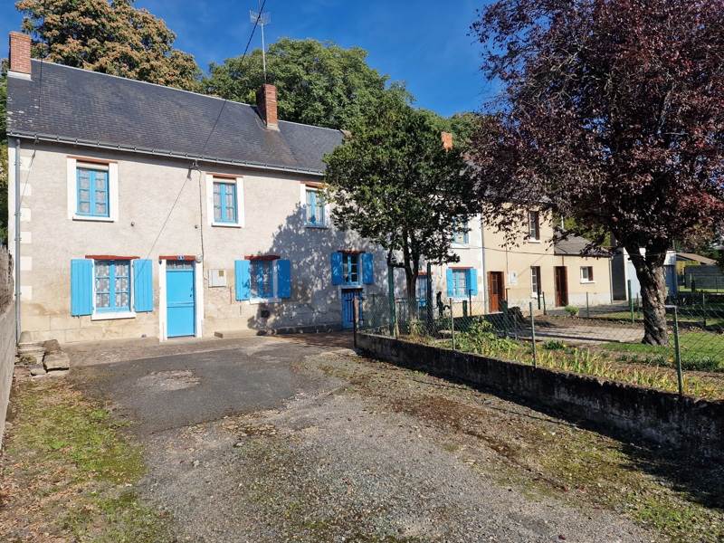 Vente Maison STE MAURE DE TOURAINE - 8 pièces -250 m² - (37800)