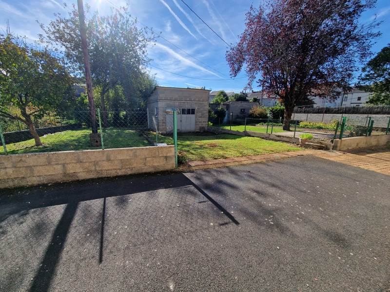 Vente Maison STE MAURE DE TOURAINE - 8 pièces -250 m² - (37800)