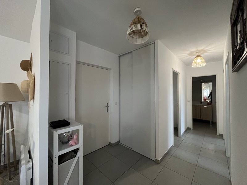 Vente Appartement PERET - 3 pièces -64 m² - (34800)