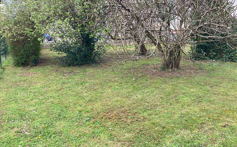 Vente Terrain BASSENS - -600 m² - (33530)