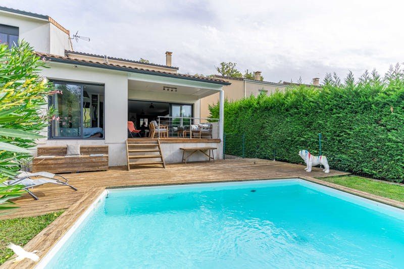 Vente Maison BASSENS - 5 pièces -118 m² - (33530)