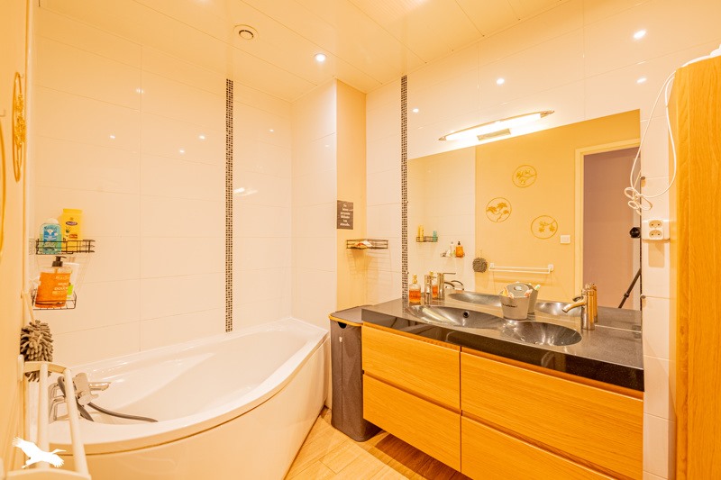Vente Maison ST LOUIS DE MONTFERRAND - 5 pièces -126 m² - (33440)