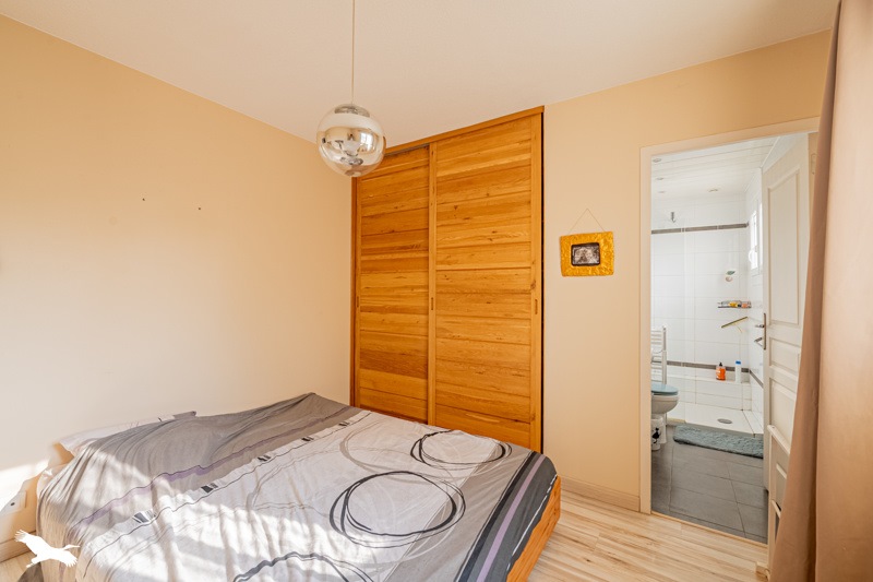Vente Maison ST LOUIS DE MONTFERRAND - 5 pièces -126 m² - (33440)