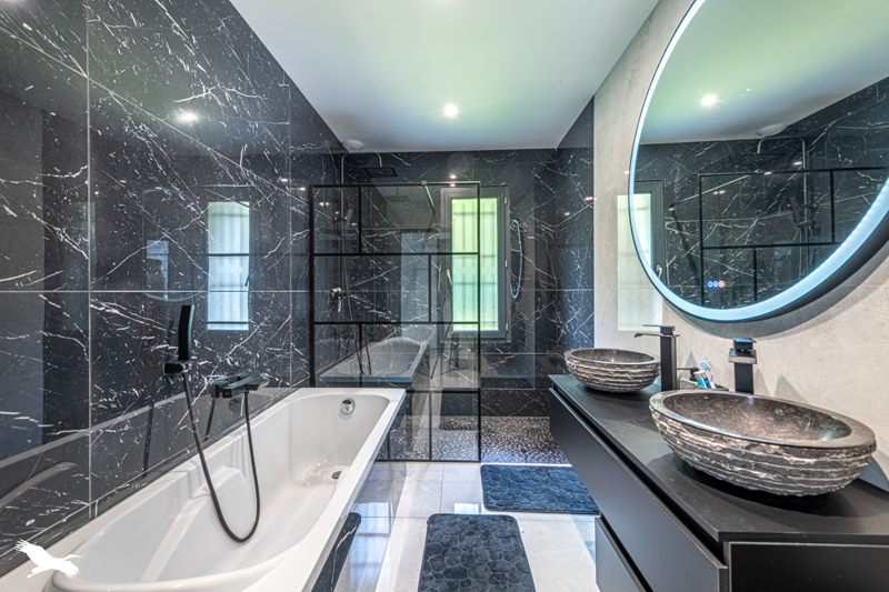 Vente Maison BASSENS - 5 pièces -132 m² - (33530)