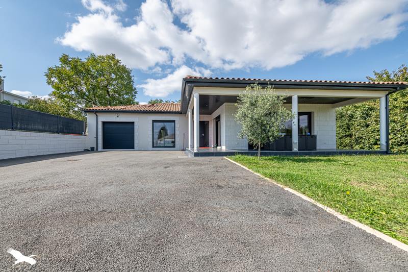 Vente Maison BASSENS - 5 pièces -132 m² - (33530)