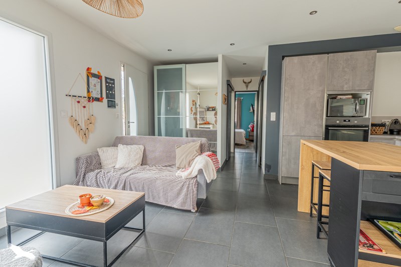 Vente Maison AMBARES ET LAGRAVE - 3 pièces -55 m² - (33440)