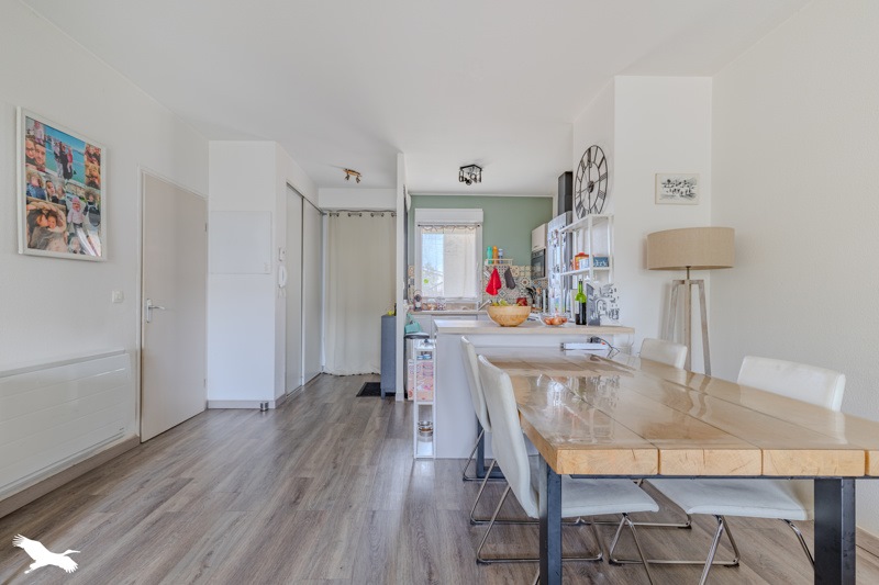 Vente Appartement AMBARES ET LAGRAVE - 4 pièces -82 m² - (33440)