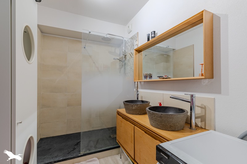 Vente Appartement AMBARES ET LAGRAVE - 4 pièces -82 m² - (33440)