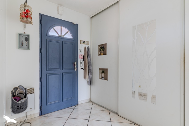 Vente Maison AMBARES ET LAGRAVE - 6 pièces -146 m² - (33440)