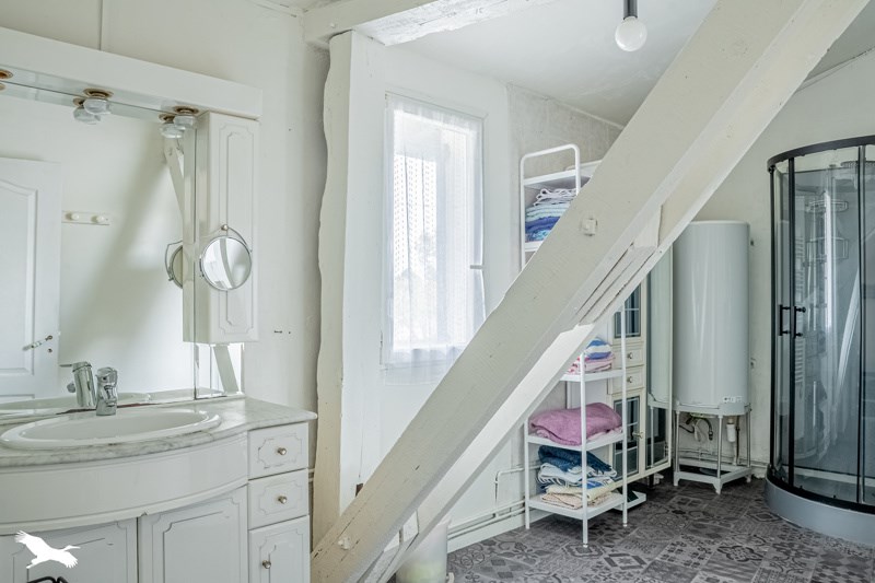 Vente Maison AMBARES ET LAGRAVE - 4 pièces -131 m² - (33440)