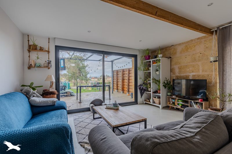Vente Maison AMBARES ET LAGRAVE - 3 pièces -97 m² - (33440)