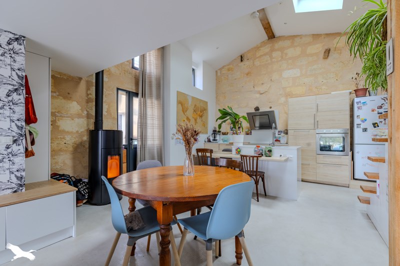 Vente Maison AMBARES ET LAGRAVE - 3 pièces -97 m² - (33440)