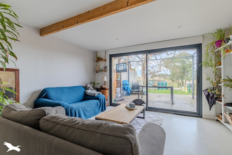 Vente Maison AMBARES ET LAGRAVE - 3 pièces -97 m² - (33440)