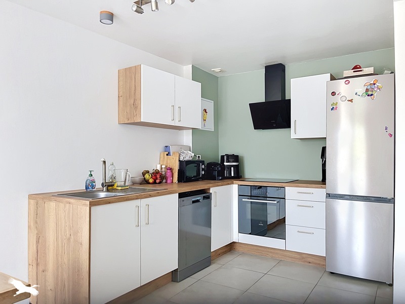 Vente Maison AMBARES ET LAGRAVE - 5 pièces -90 m² - (33440)