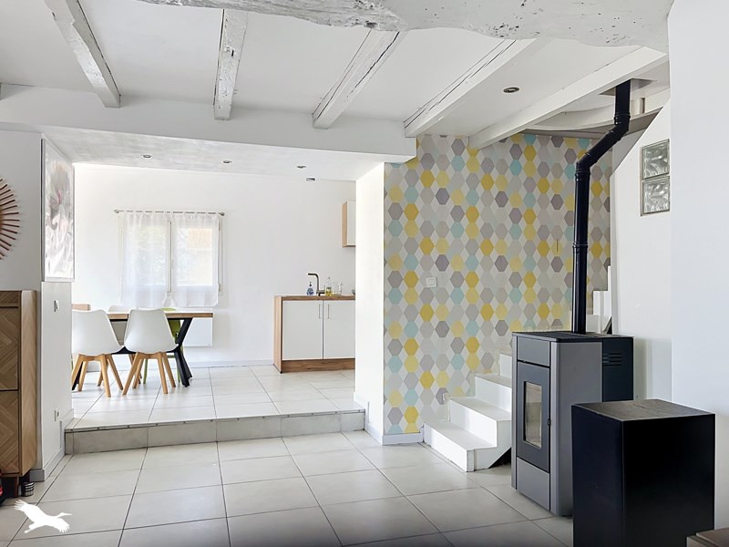 Vente Maison AMBARES ET LAGRAVE - 5 pièces -90 m² - (33440)