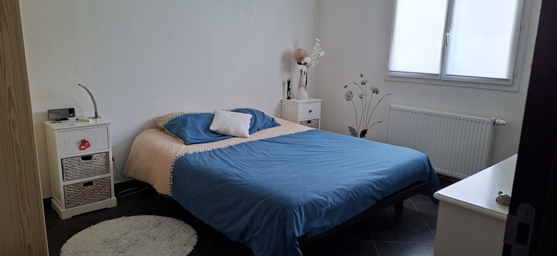 Vente Maison AMBARES ET LAGRAVE - 5 pièces -135 m² - (33440)