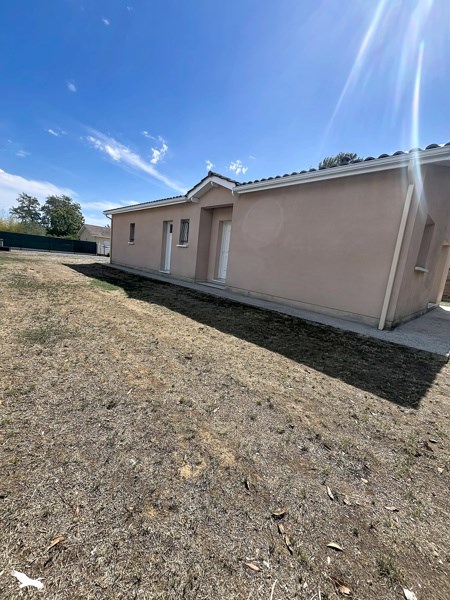 Vente Maison AMBARES ET LAGRAVE 33440 4 pièces - 90 m²