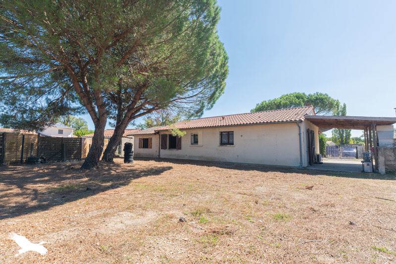 Vente Maison AMBARES ET LAGRAVE - 5 pièces -98 m² - (33440)