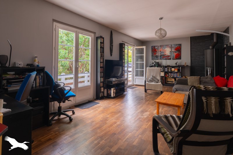 Vente Maison AMBARES ET LAGRAVE - 4 pièces -115 m² - (33440)
