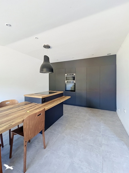 Vente Maison AMBARES ET LAGRAVE - 5 pièces -132 m² - (33440)