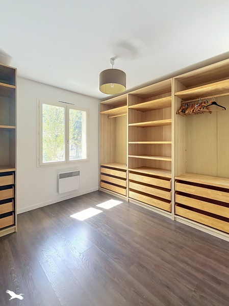 Vente Maison AMBARES ET LAGRAVE - 5 pièces -132 m² - (33440)