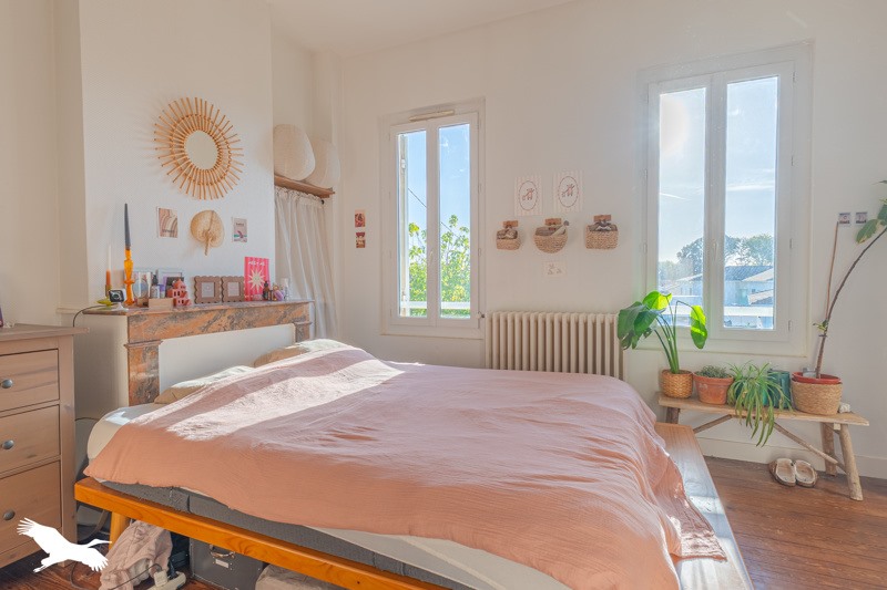 Vente Maison Saint-Louis-de-Montferrand - 3 pièces -83 m² - (33440)