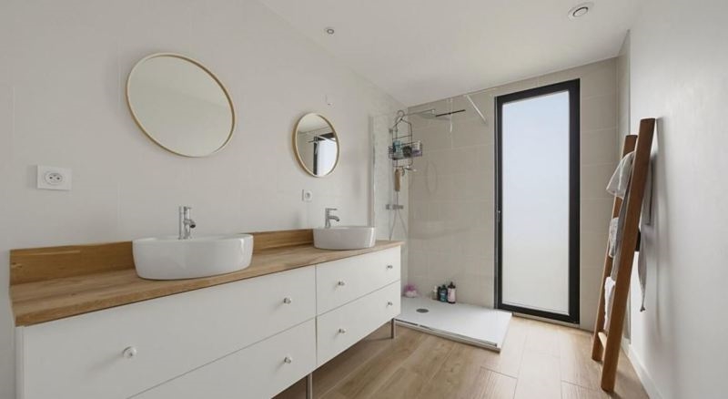 Vente Maison Ambarès-et-Lagrave - 5 pièces -170 m² - (33440)