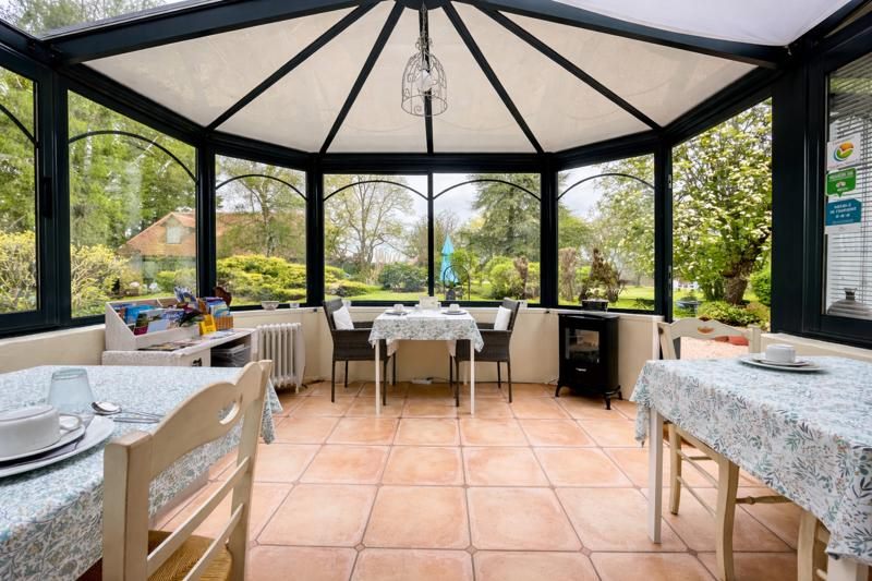 Vente Maison FAVEROLLES SUR CHER - 13 pièces -344 m² - (41400)