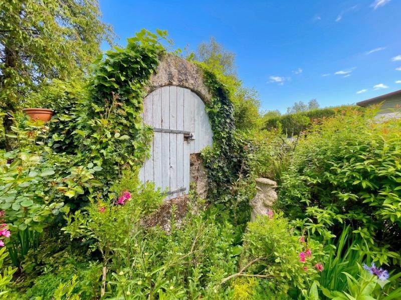 Vente Maison FAVEROLLES SUR CHER - 13 pièces -344 m² - (41400)