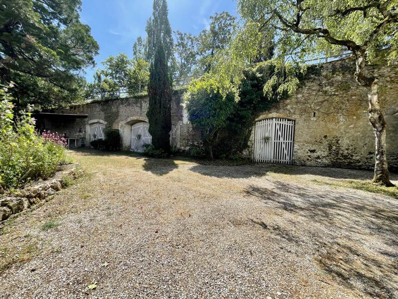 Vente Maison ST JULIEN DE CHEDON - 8 pièces -296 m² - (41400)