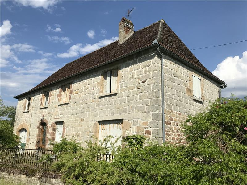 Vente Maison MARCILLAC LA CROZE - 7 pièces -177 m² - (19500)
