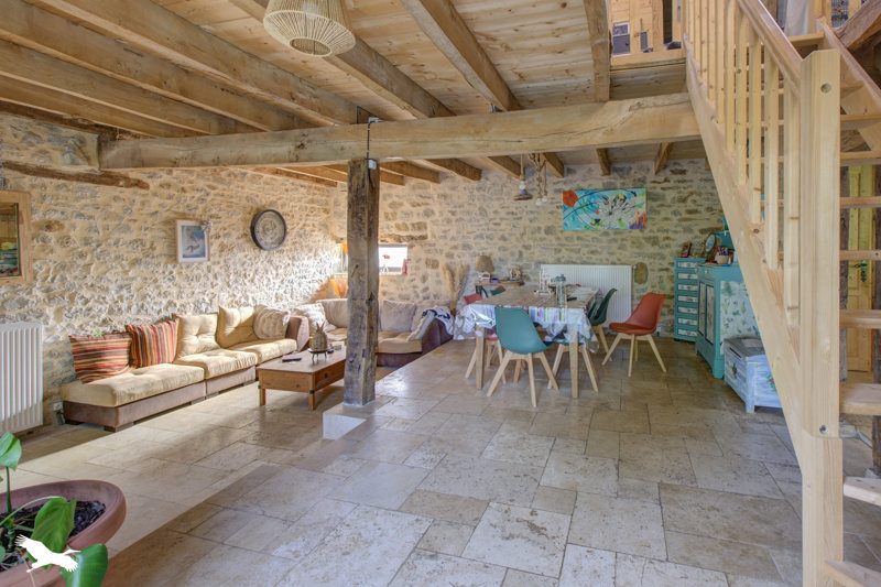 Vente Maison SAILLAC - 12 pièces -290 m² - (19500)