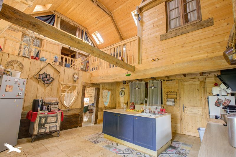 Vente Maison SAILLAC - 12 pièces -290 m² - (19500)