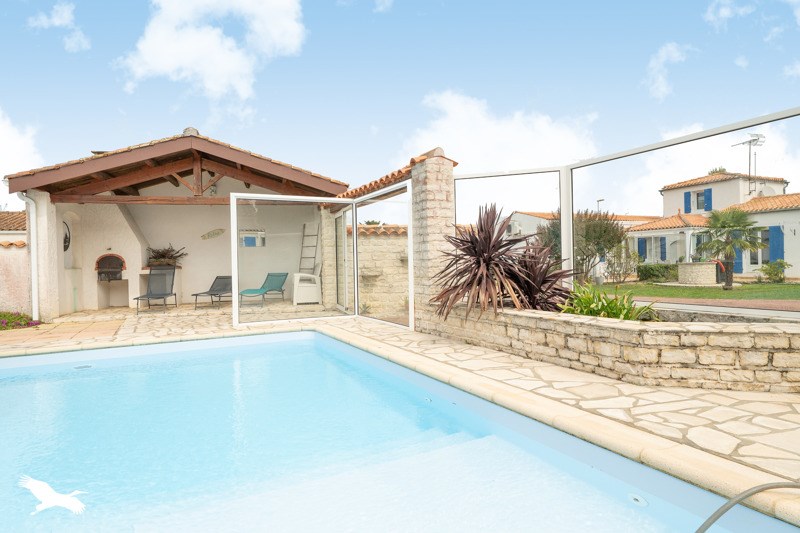 Vente Maison ST GEORGES D OLERON - 4 pièces -134 m² - (17190)