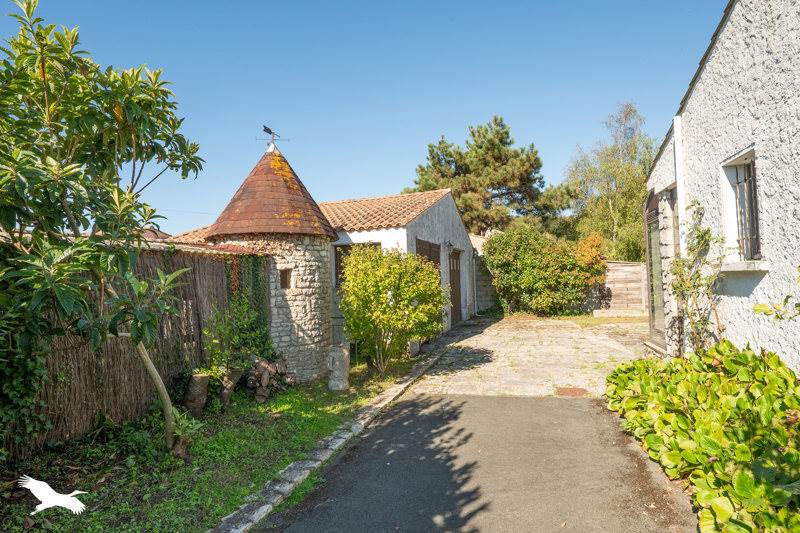 Vente Maison ST PIERRE D OLERON - 5 pièces -189 m² - (17310)