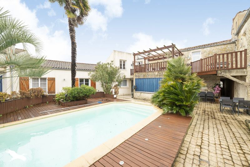 Vente Maison ST GEORGES D OLERON - 5 pièces -85 m² - (17190)