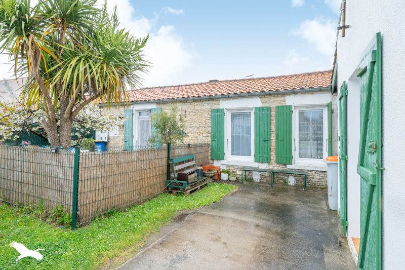 Vente Maison ST GEORGES D OLERON - 4 pièces -114 m² - (17190)