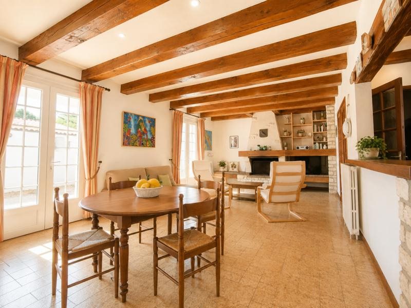 Vente Maison ST PIERRE D OLERON - 4 pièces -127 m² - (17310)