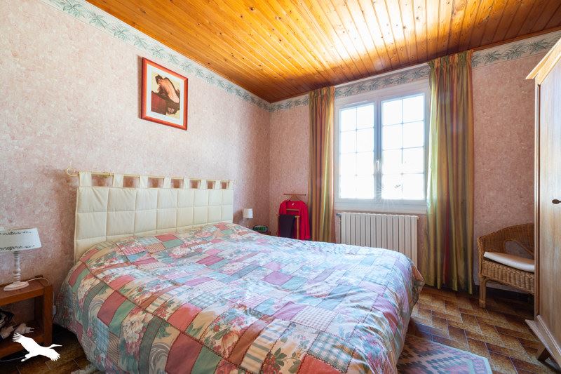 Vente Maison ST PIERRE D OLERON - 4 pièces -127 m² - (17310)