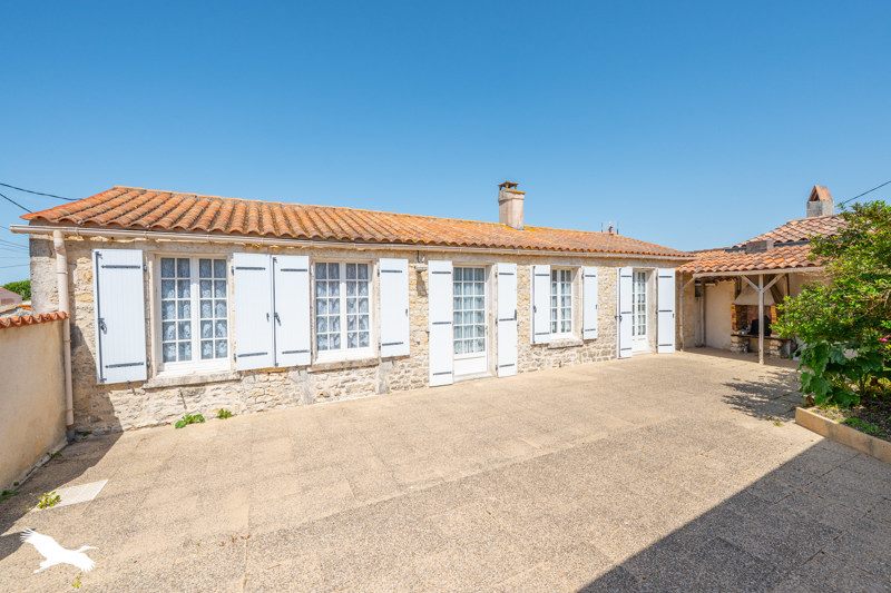 Vente Maison ST PIERRE D OLERON - 6 pièces -120 m² - (17310)