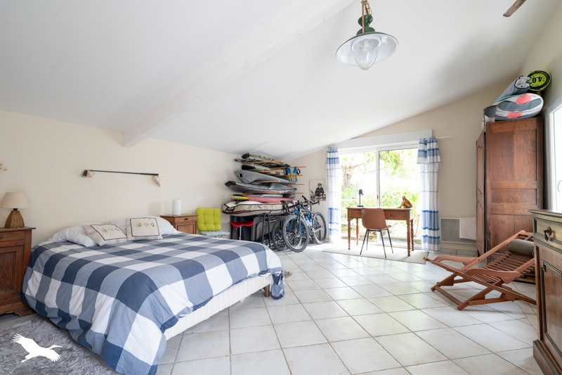 Vente Maison ST PIERRE D OLERON - 5 pièces -87 m² - (17310)