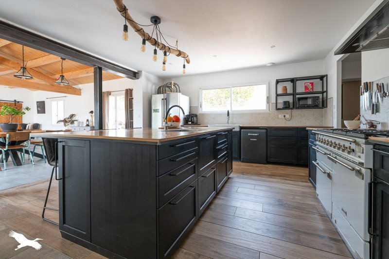 Vente Maison Saint-Georges-d'Oléron - 6 pièces -165 m² - (17190)