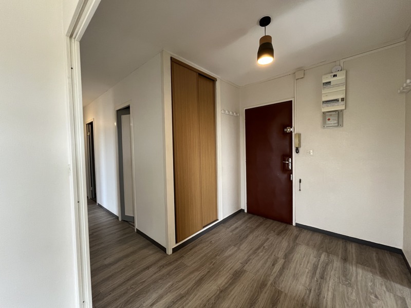 Vente Appartement ANGOULEME - 4 pièces -81 m² - (16000)
