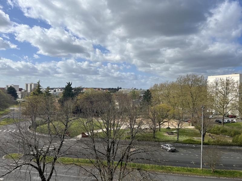 Vente Appartement ANGOULEME - 4 pièces -81 m² - (16000)