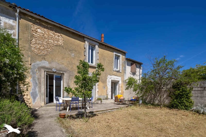 Vente Maison ANGOULEME - 4 pièces -101 m² - (16000)