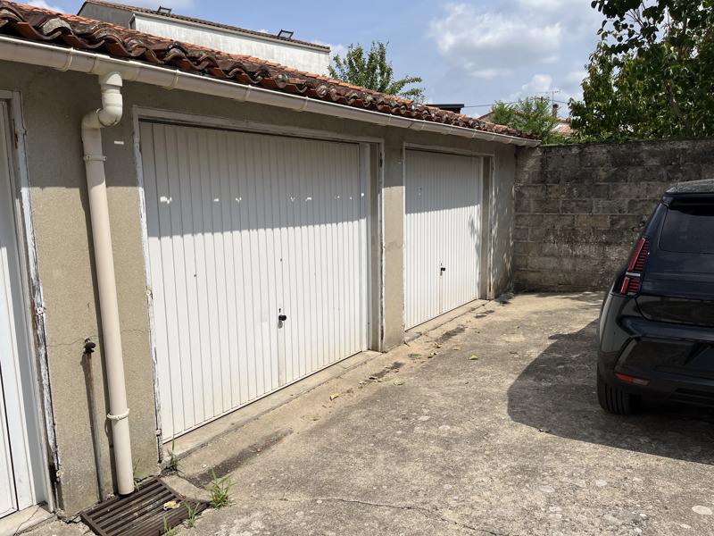 Vente Parking ANGOULEME 16000  19 m²