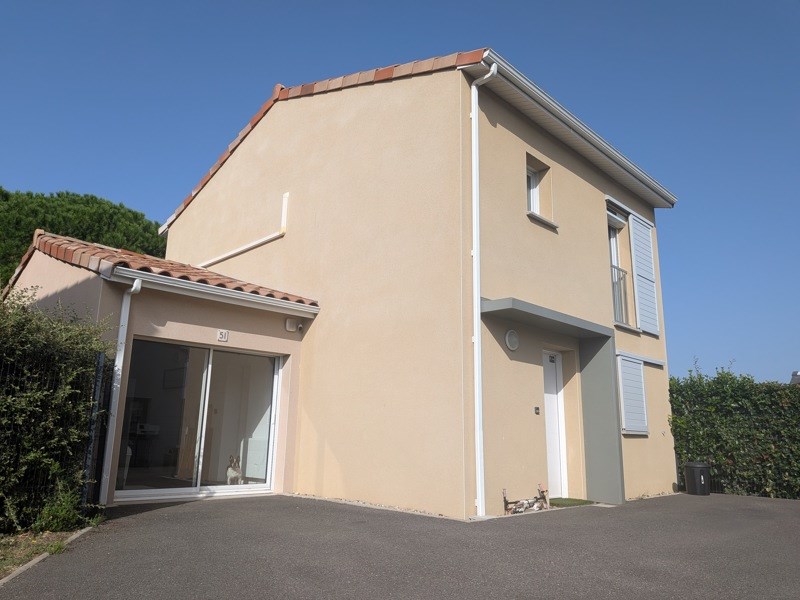 Maison 5 pièces 100 m² · à Ayguesvives · 100 m² · 322 900 €