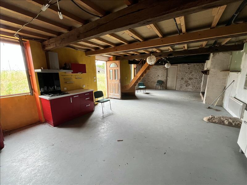 Vente Maison ST LOUP - 2 pièces -253 m² - (82340)